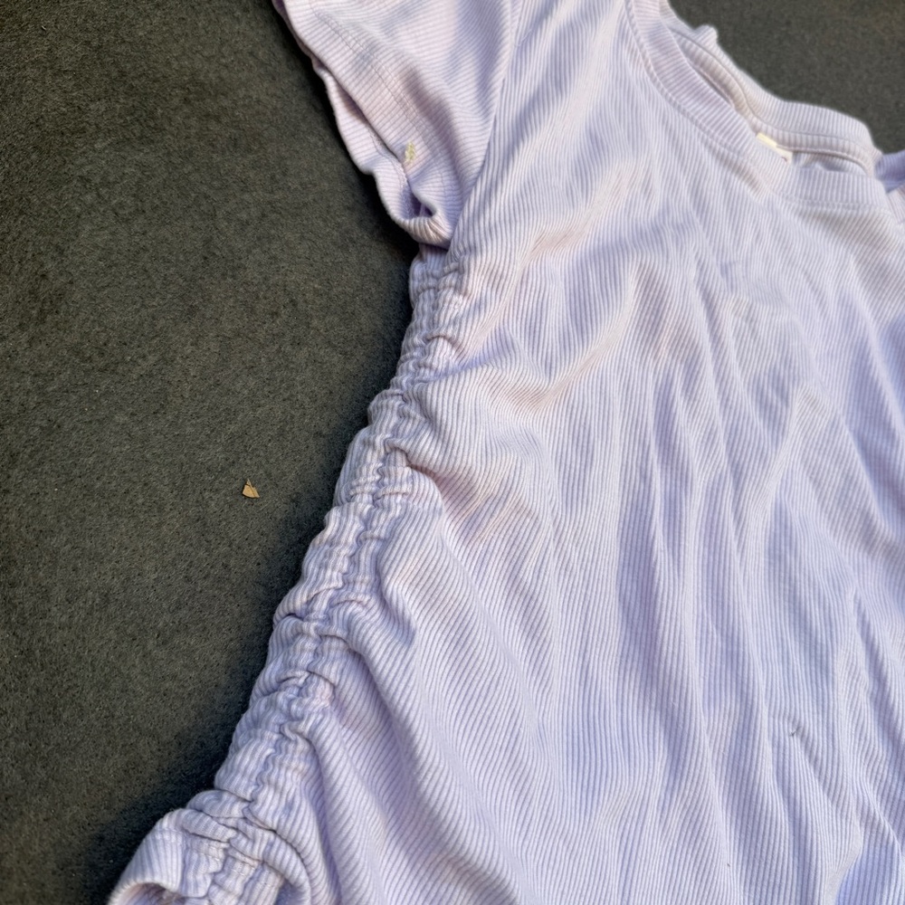 teens Lilac Side-Ruched Short Sleeve Top size m medium ribbed solid A5 - Picture 2 of 4